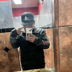 Meet your Posher, Jesus